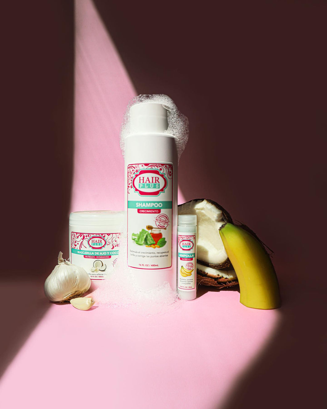 Say goodbye to split ends with our Kit Control Puntas Abiertas. Our 3-step solution gives you 100% of the nourishment you need to keep your hair healthy and vibrant. The kit includes Shampoo Crecimiento, Mascarilla de Ajo y Coco, and Ampolla de Banana, each one clinically proven to moisturize and protect your hair from breakage. Stop stressing and put split ends in the past with the Kit Control Puntas Abiertas.